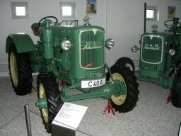 Fahrt Schachthof und Treckermuseum 128